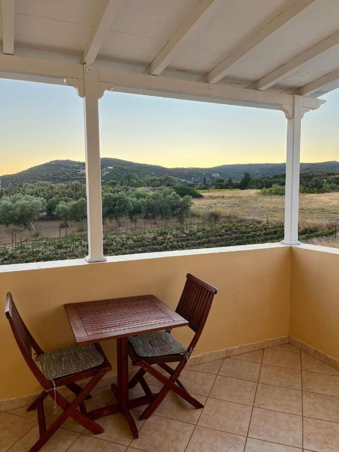 Ferienwohnung Emmanouil Kalamos  Exterior foto